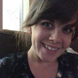 Meet your Posher, Maci